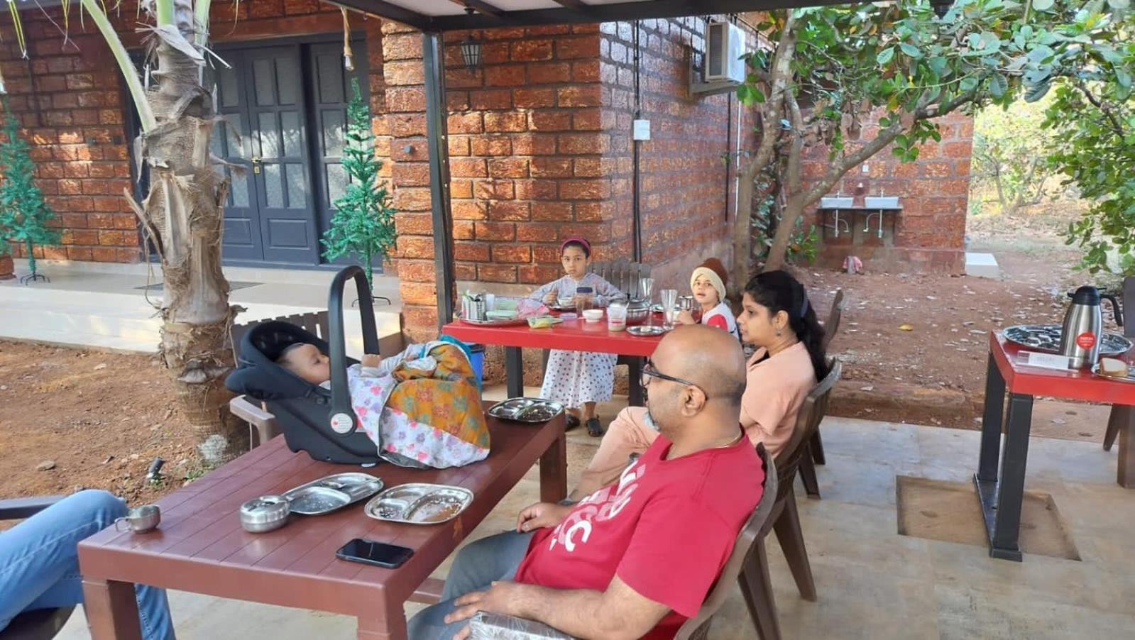 Guhāgar Saka Kadams Home Stay מראה חיצוני תמונה